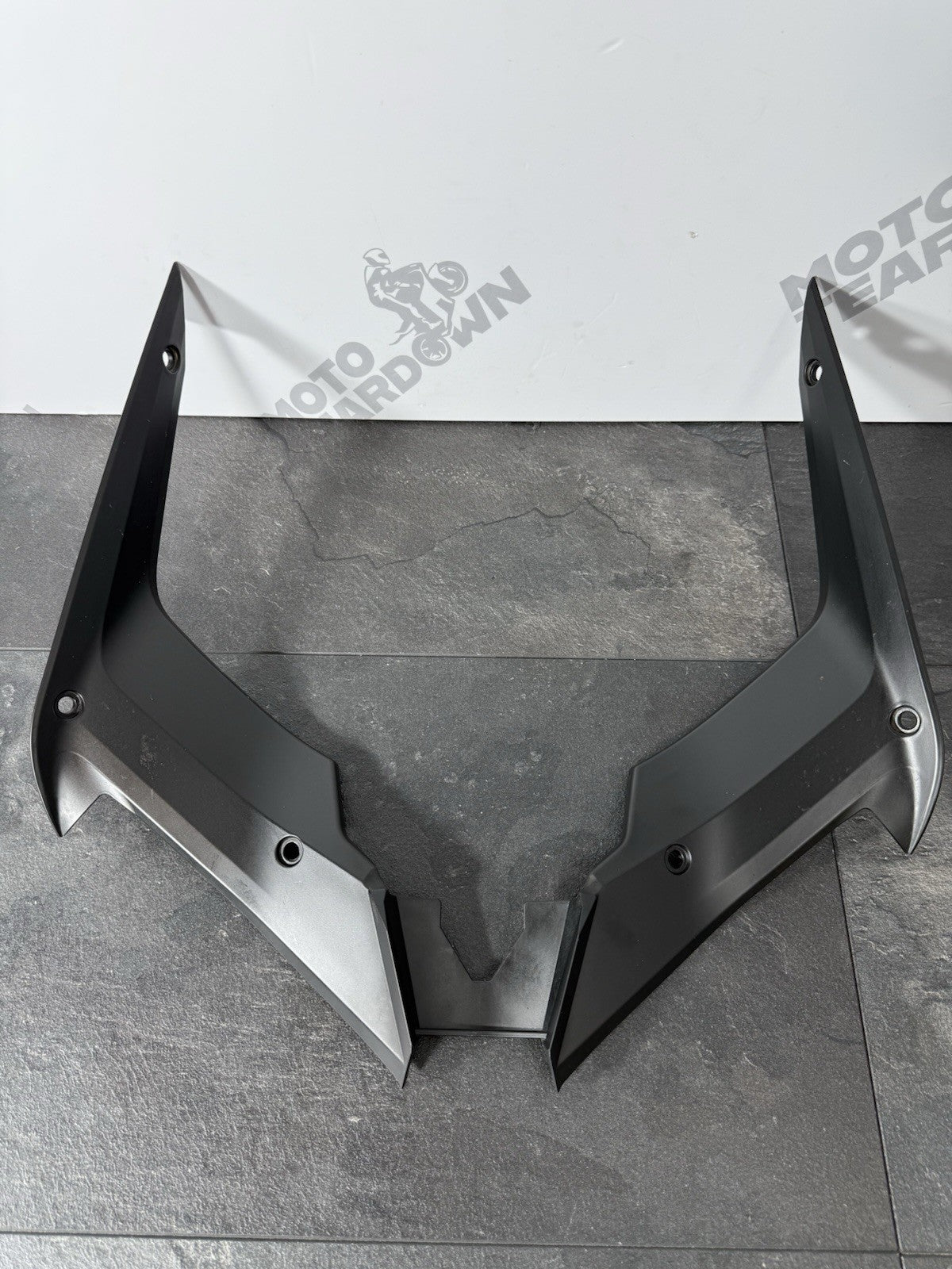 e4bb081d-a404-4f63-8d96-c47f5b28f46a