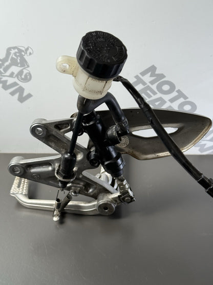 Triumph Street Triple 675RFront Right Side Footrest  Right Foot Assembly 2007-11