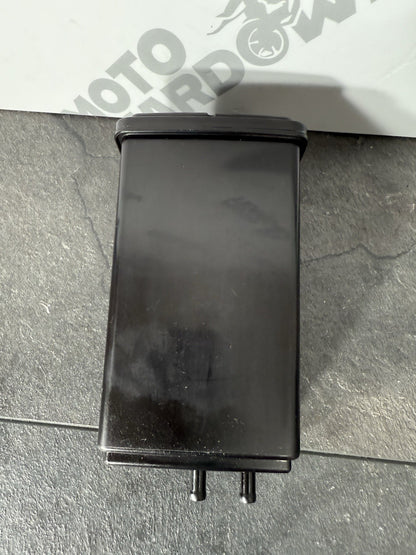 c960f68f-9c65-43a4-9871-cbee617b8e54