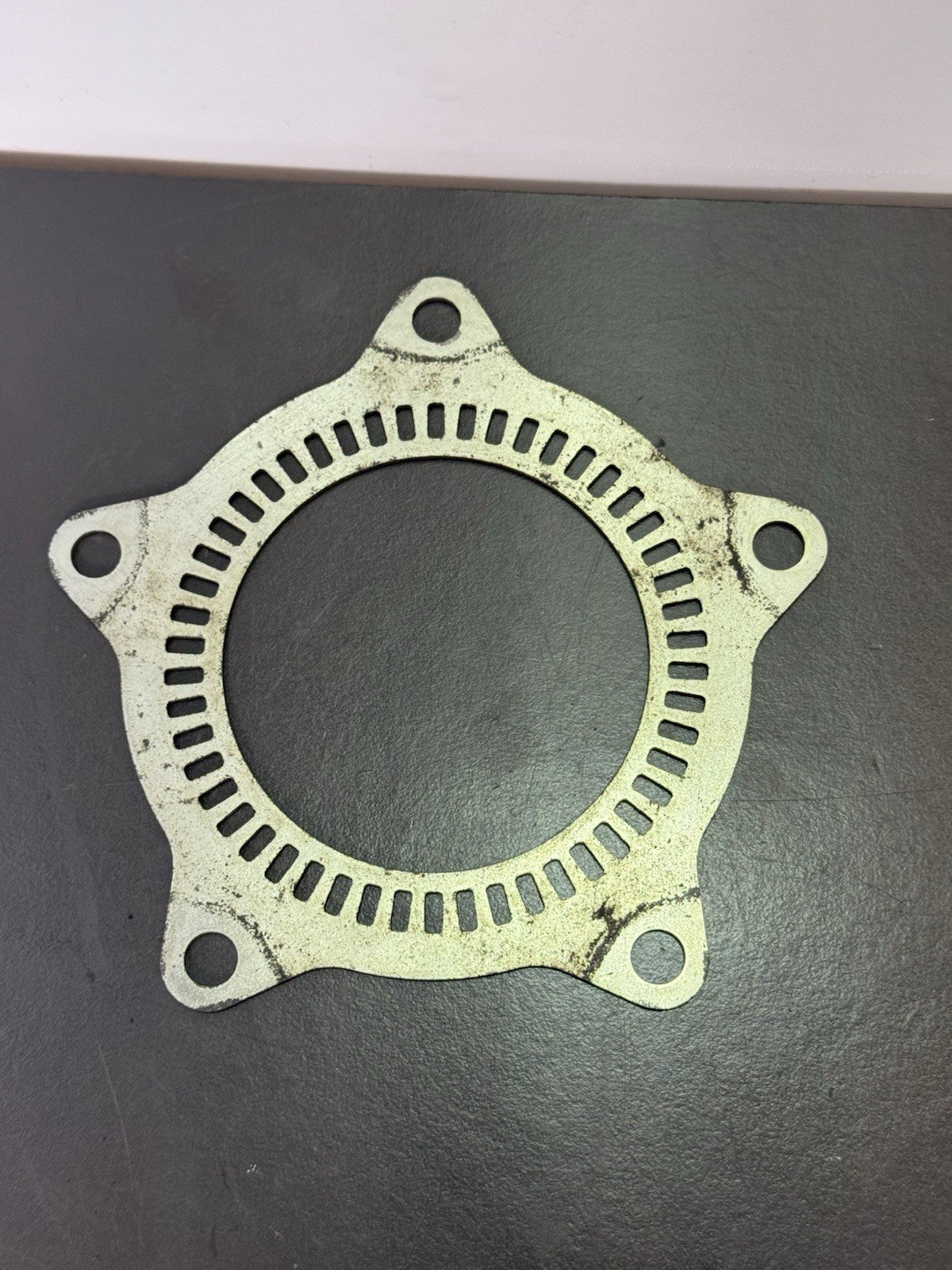 b6129d99-10f9-4514-b8e7-34794d209342