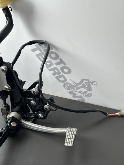Suzuki GSXR 1000 GSXR1000 2009 - 2016 Front Right Side Footrest Foot Rest 2010