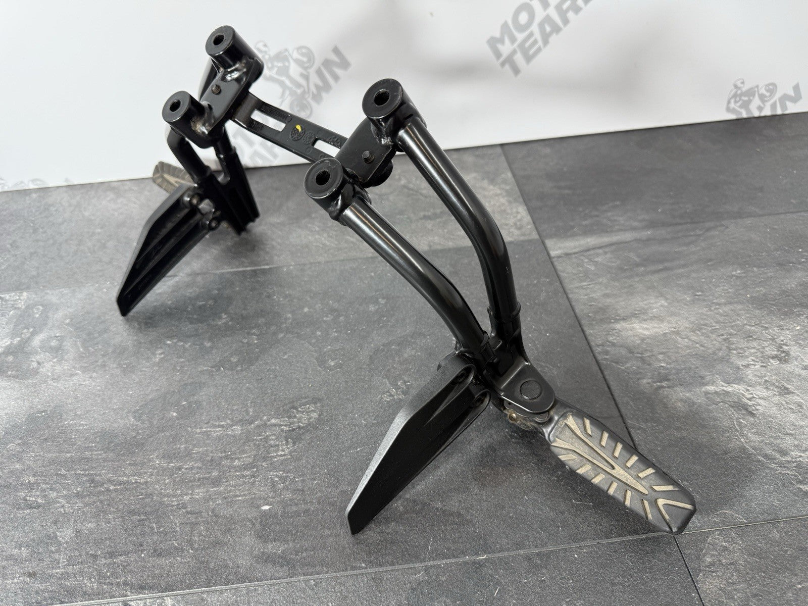 e04d0474-b326-4033-af96-3792a54751b4