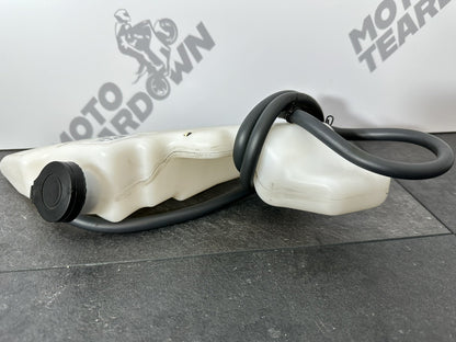 Aprilia Tuono V4 1100 2021 Coolant Expansion Reservoir Tank 6606m 2022-2024 OEM