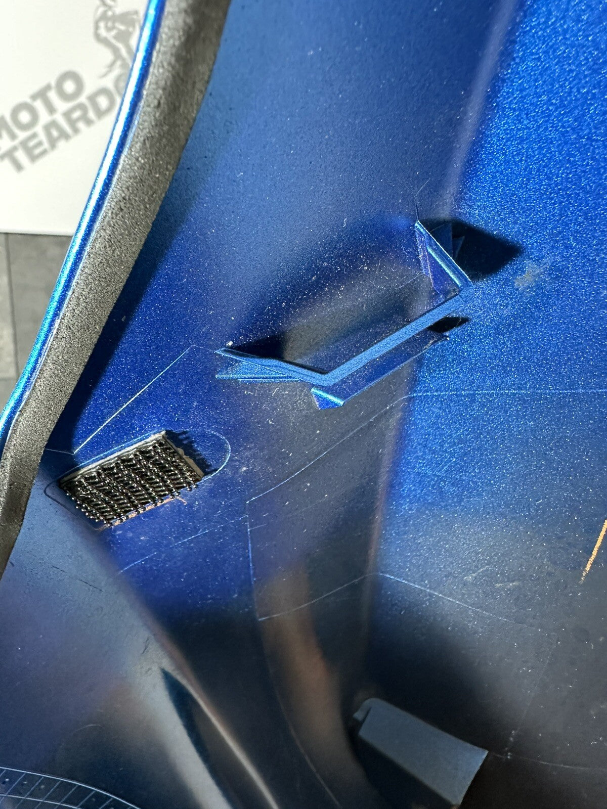 Suzuki GSXR 1000 2014 Fuel Tank Front Cover Fairing 22774 Miles 2009-2016 OEM