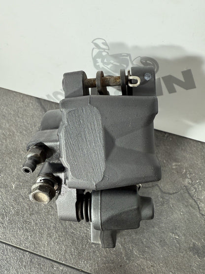 87135c2b-3f9b-4123-af81-280fd3980986