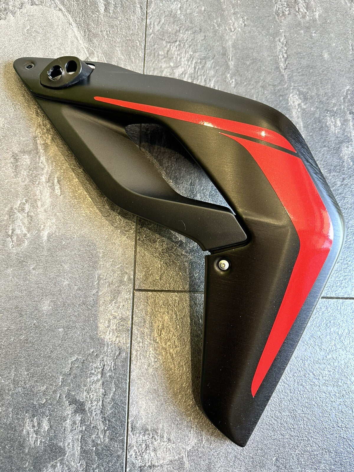 MV AGUSTA Dragster 800 RR LH44 2017 Right Radiator Fairing Panel Only 274 Miles