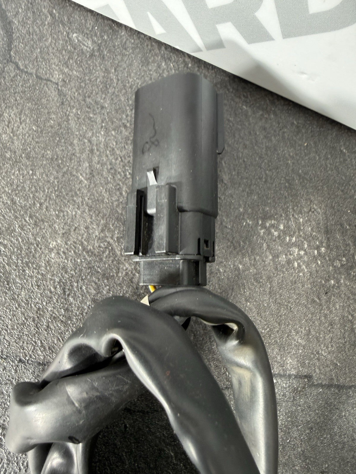 1ef6e6d7-423b-43b6-a103-e8c91c6619d4