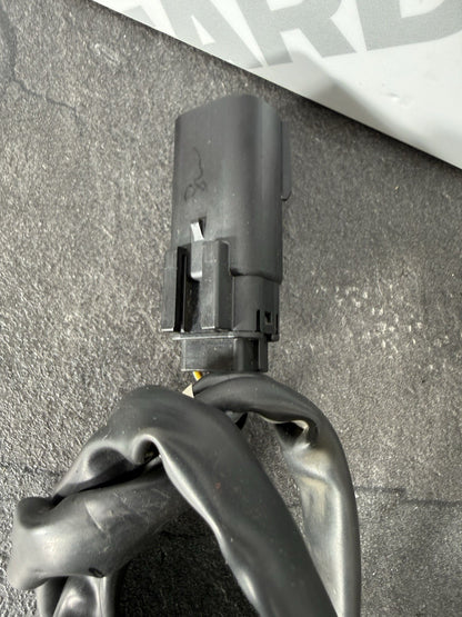 1ef6e6d7-423b-43b6-a103-e8c91c6619d4