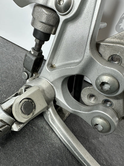 Suzuki GSXR 1000 2014 Right Footrest Rearset & Mount 22774 Miles 2009-2016 OEM