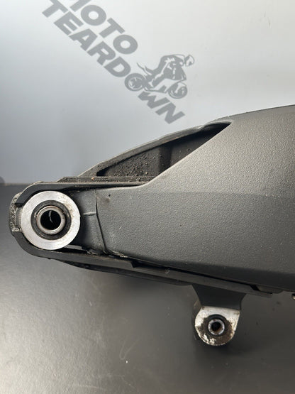 Triumph SPEED TRIPLE 1050 Swinging Arm Swing Arm 2011-2015 T2050119 1050 Swing