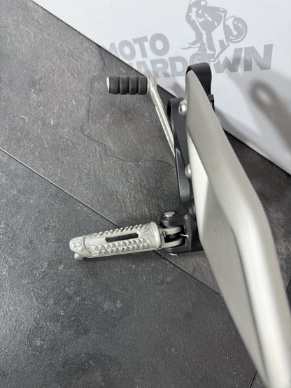 Triumph Street Triple 765 RS 2021 Left Rearset Footrest Gear Lever 21650m 2022