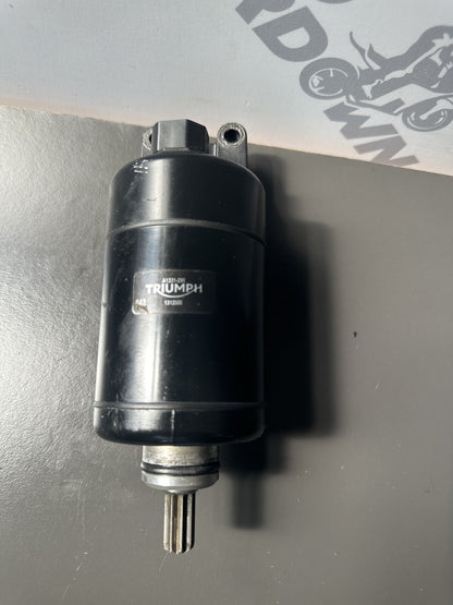 db28695d-ff24-4886-870e-6d24f75e13c2