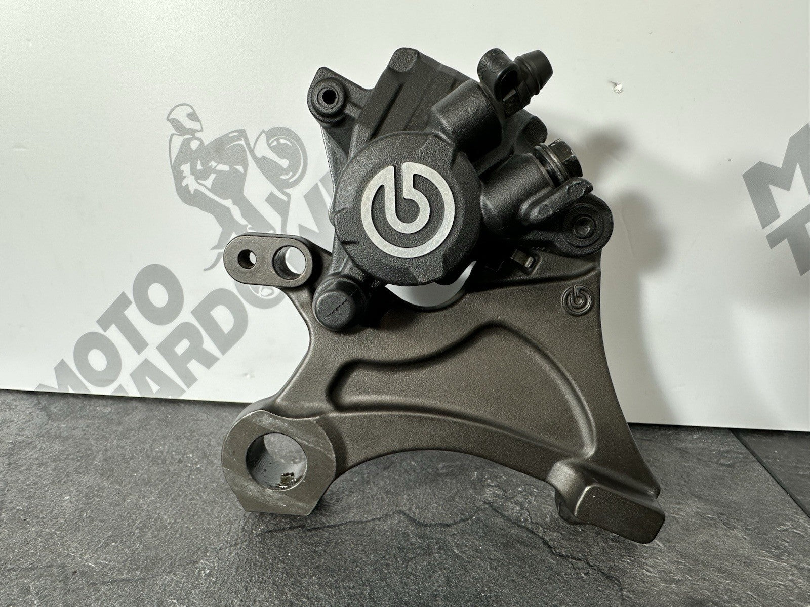 Triumph Street Triple 675 R 2015 Rear Brake Caliper 2013-2016 16470 Miles OEM