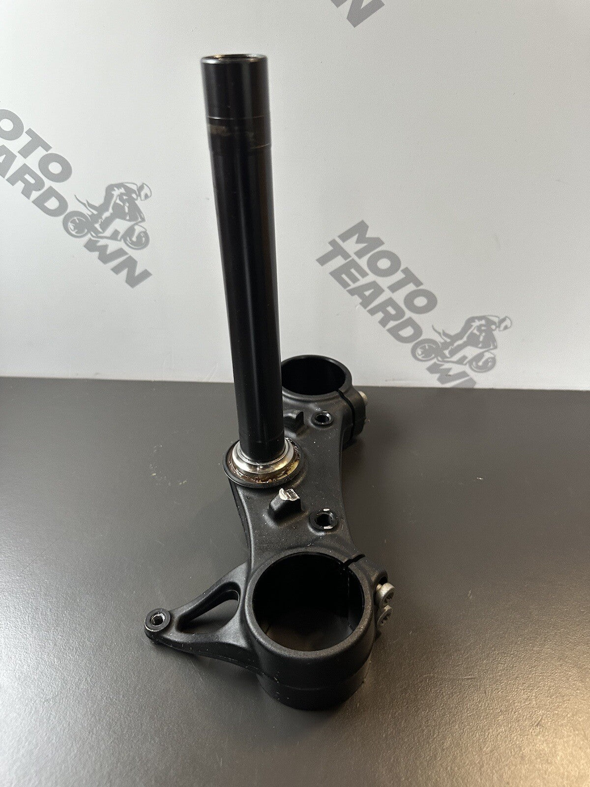KTM 790 DUKE  Bottom Yoke Bottom Clamp, Lower Yoke Lower Clamp - 64101031032 OEM