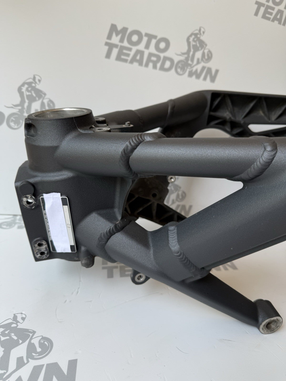 Triumph Street Triple 675R Frame Chassis 675R Chassis CAT N OEM READ DESCRIPTION