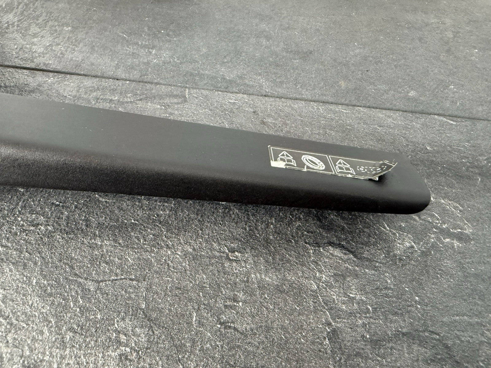 8d06734c-4894-4211-a8d2-ebd42fb7a59a