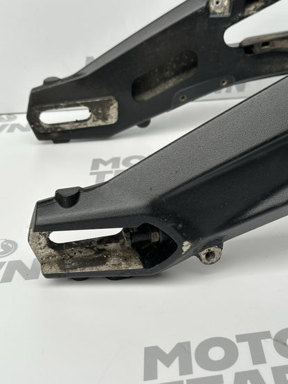 TRIUMPH STREET TRIPLE 765 RS R S  REAR SWING  ARM T2055605 2017 - 765 Swing Arm