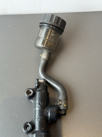 ec83ffe4-88f3-4992-be7e-f3007219d9e2