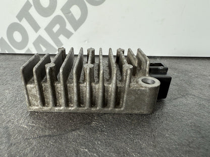 Yamaha YZF R125 R 125 2014 Regulator Rectifier 26983 Miles 2008-2018 OEM