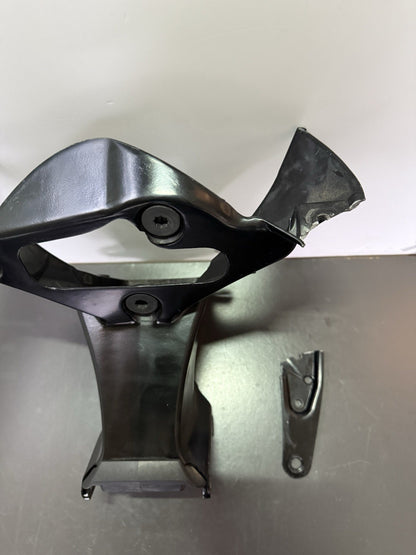 af8d437d-6942-4f2a-a70a-e53f8a265c9e