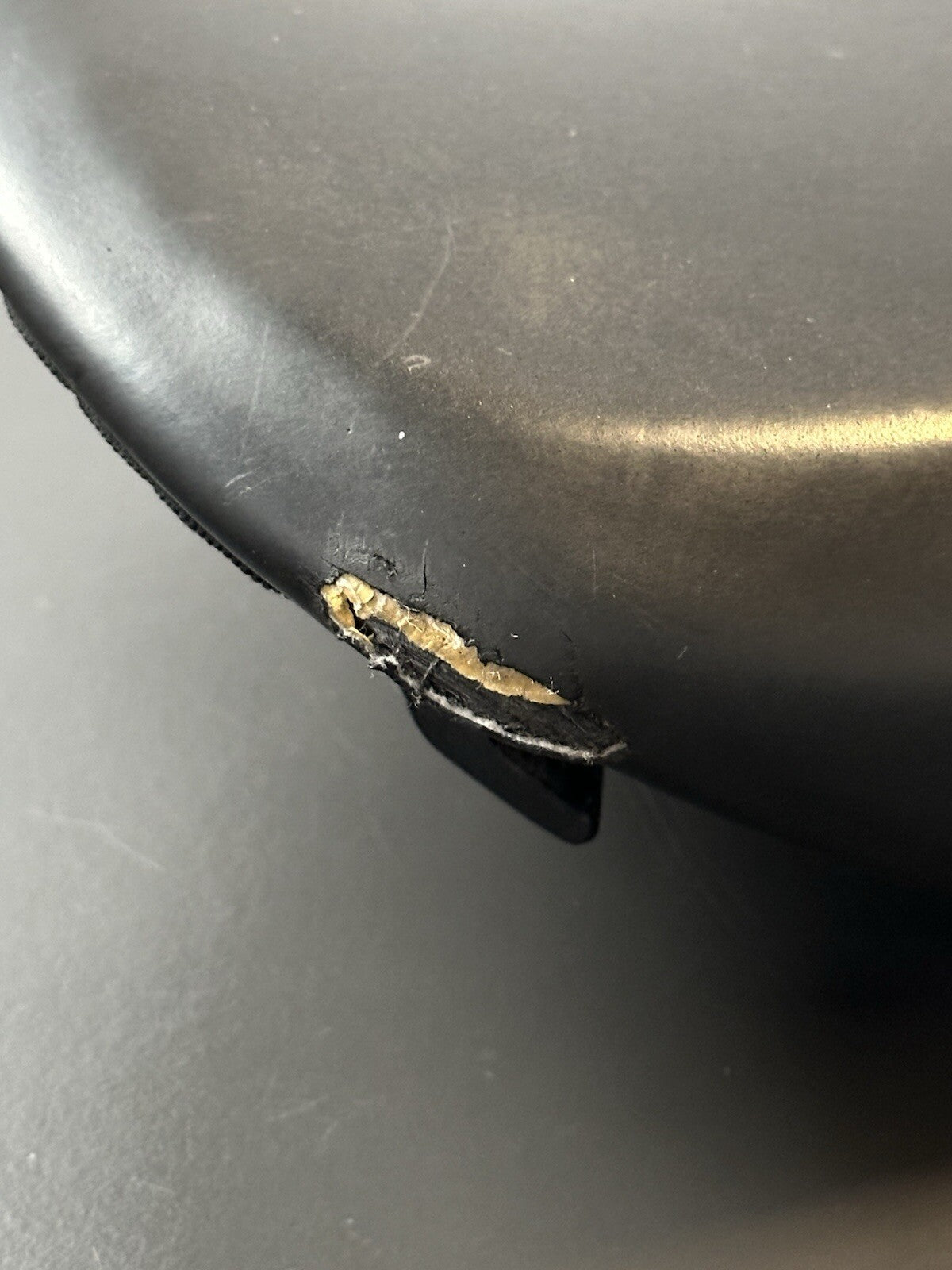 Triumph Street Triple 765S Riders Seat Main Seat 2017-2019 T2303713 *TORN* OEM