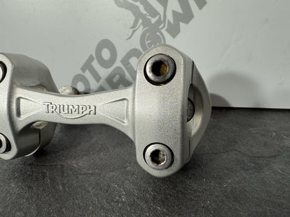 b889d5fe-aea3-44c7-8ff2-23c2ed059161