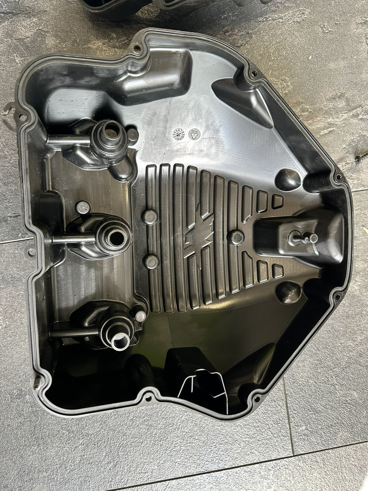 MV AGUSTA Dragster 800 RR LH44 2017 Airbox Air Intake Filter Housing 274 Miles