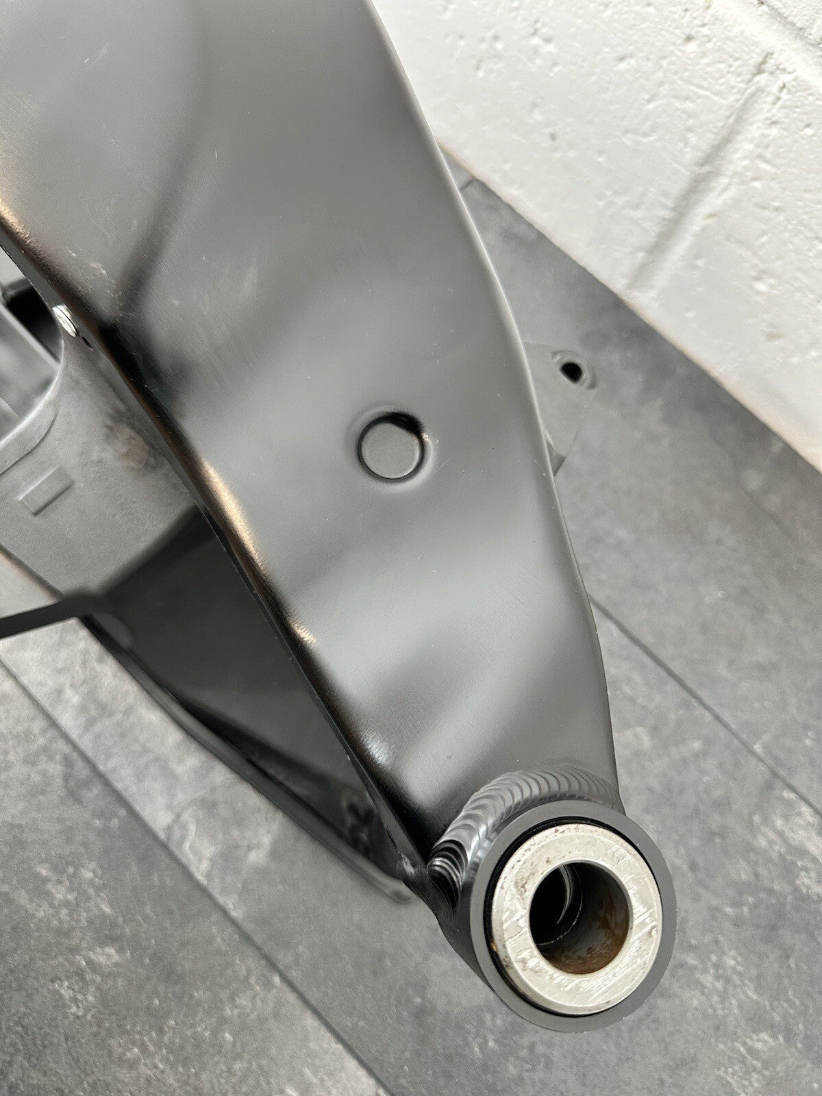 Honda Fireblade CBR1000RR 2019 Swing Arm Swinging Arm 2017 2018 OEM 4000 Miles