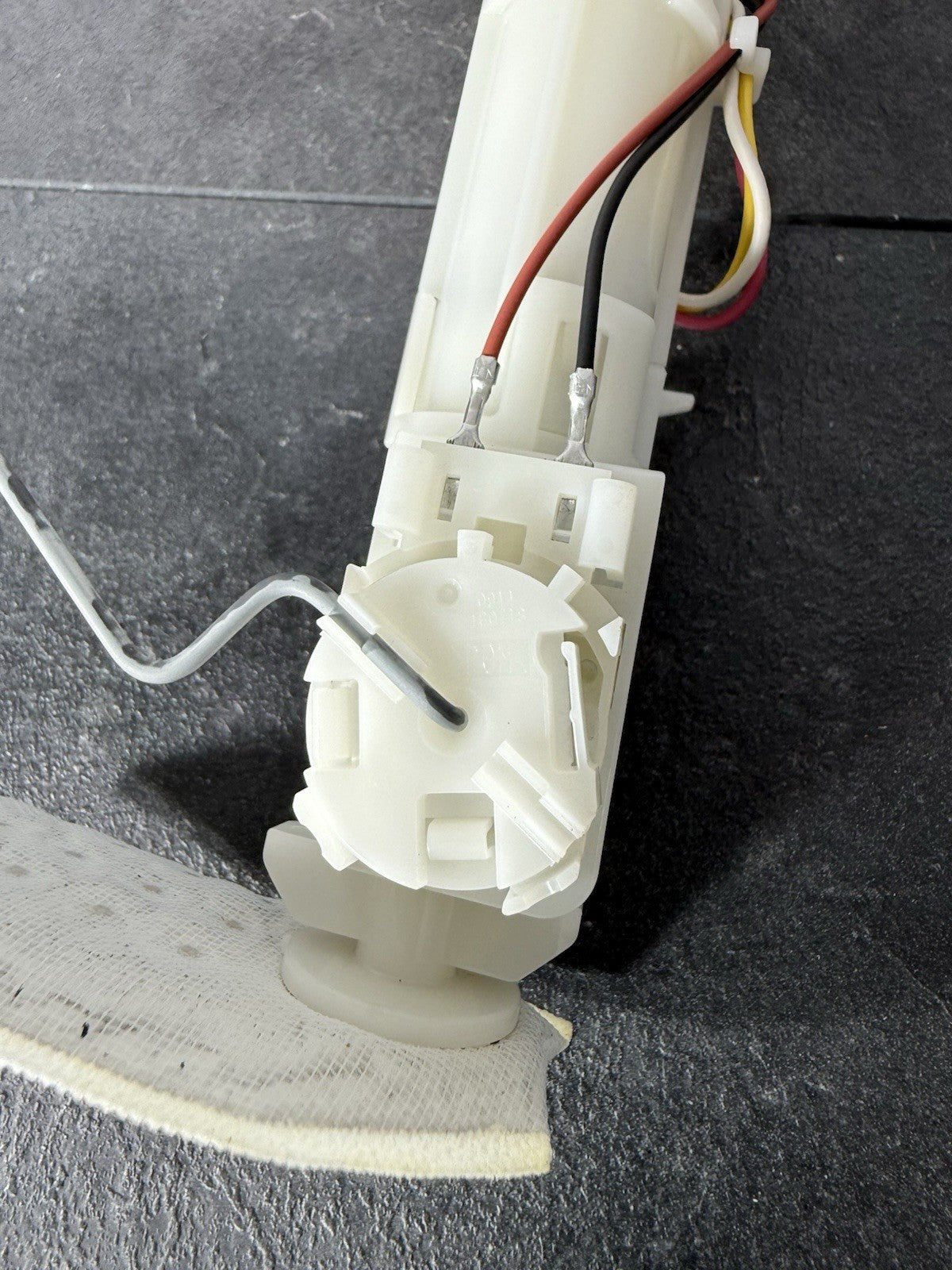 Yamaha YZF R125 R 125 2014 Fuel Pump Petrol Pump 26983 Miles 2008-2018 OEM