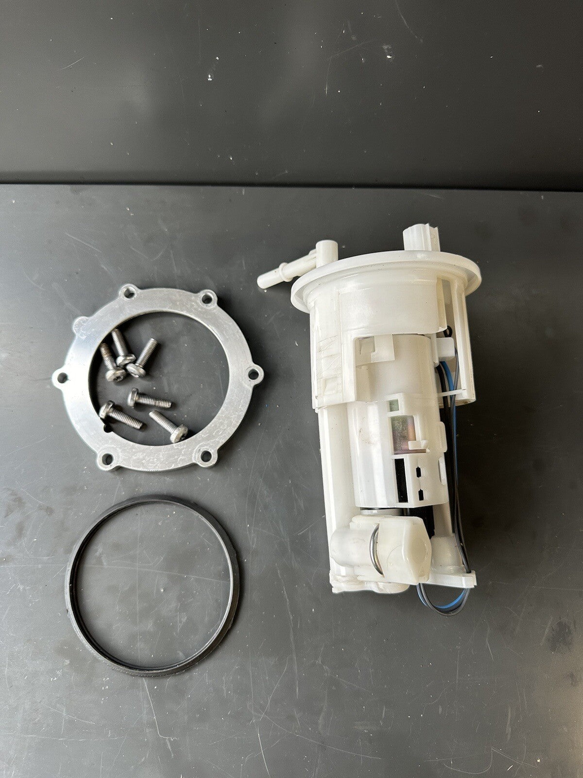 Triumph Street Triple 765 RS Fuel pump Petrol Pump T2400735 2017 765RS Fuel Pump