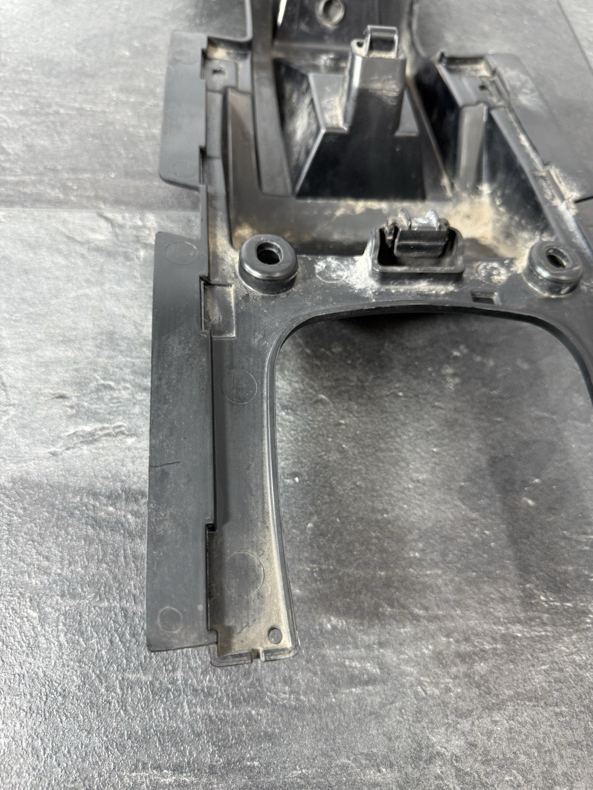 Yamaha YZF R125 R 125 2014 Subframe Undertray Panel 26983 Mile 2008-2018 OEM