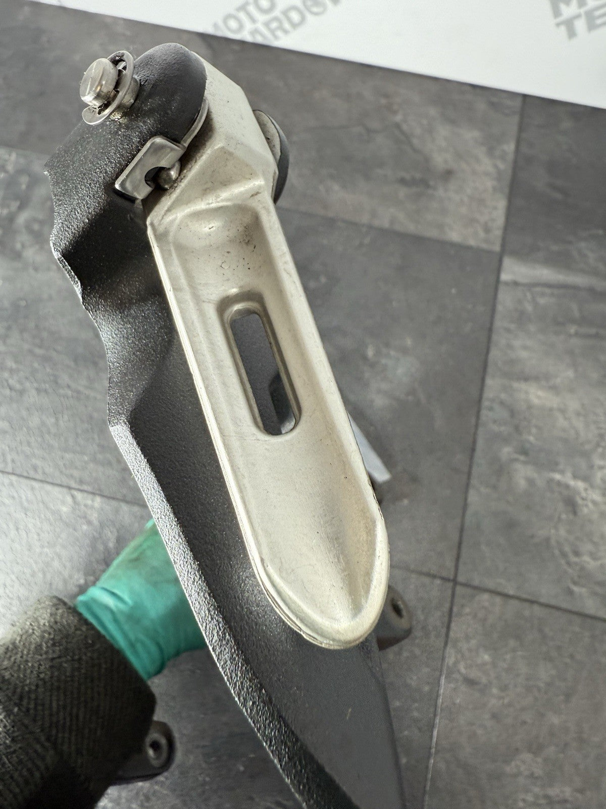 7cdf0ba1-32ab-450f-b1b6-8ea2c443eca5