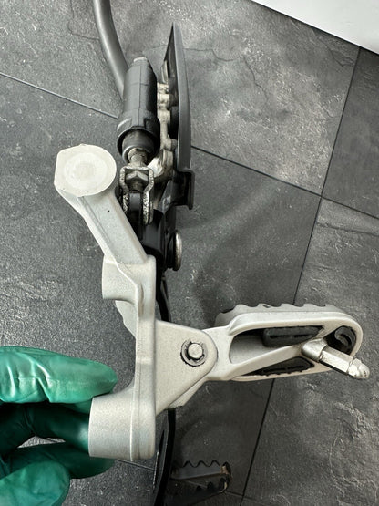 Triumph TIGER 900 GT PRO 2022 Right Footrest Rearset Rear Brake 6337m 2020-2023