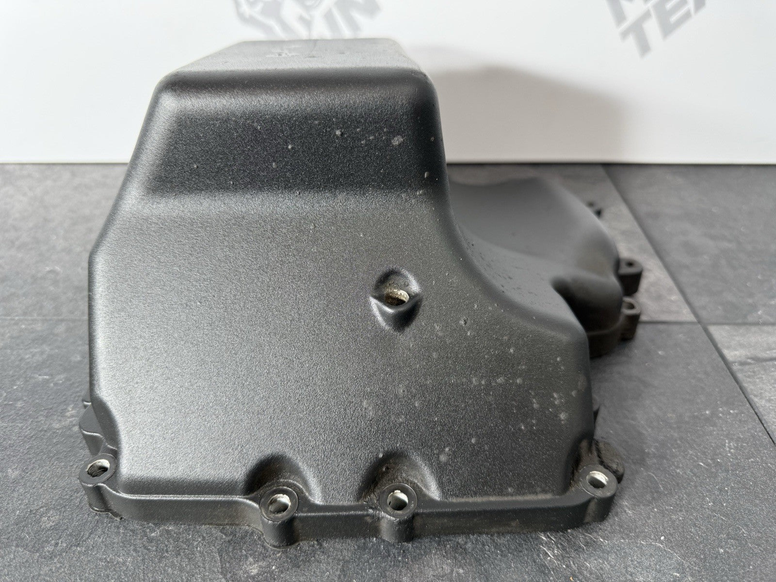 Triumph Street Triple 765 R 2017 Oil Sump Engine Sump & Bolts 18498m 2018-2021