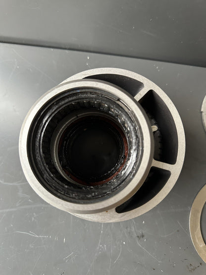 Triumph Speed Triple 1200 RR 2022 rear eccentric drive hub