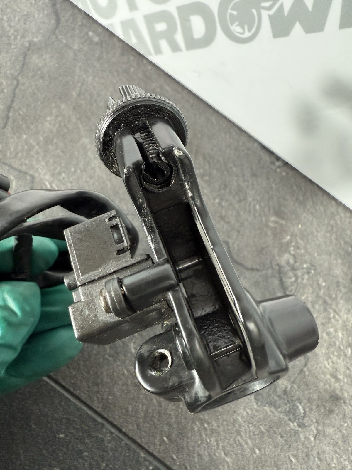 f0461f1f-a3b9-42ba-b6be-0928d4b260fd