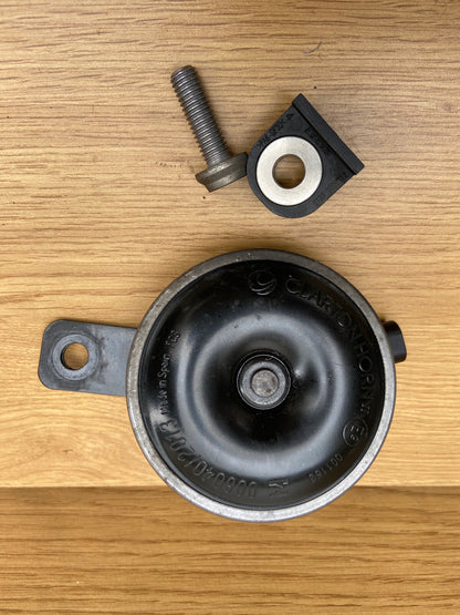 BMW S1000R SPORT 2021 HORN AND BRACKET BMW S1000R Horn S1000r Sport Horn OEM