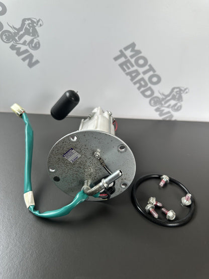 Kawasaki Z900 ZR900 Petrol fuel pump Genuine OEM 2022 UK ONLY Z900 Petrol Pump