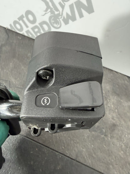 c0d516dc-faa4-4e0d-93b1-9c3ea6a0b57c