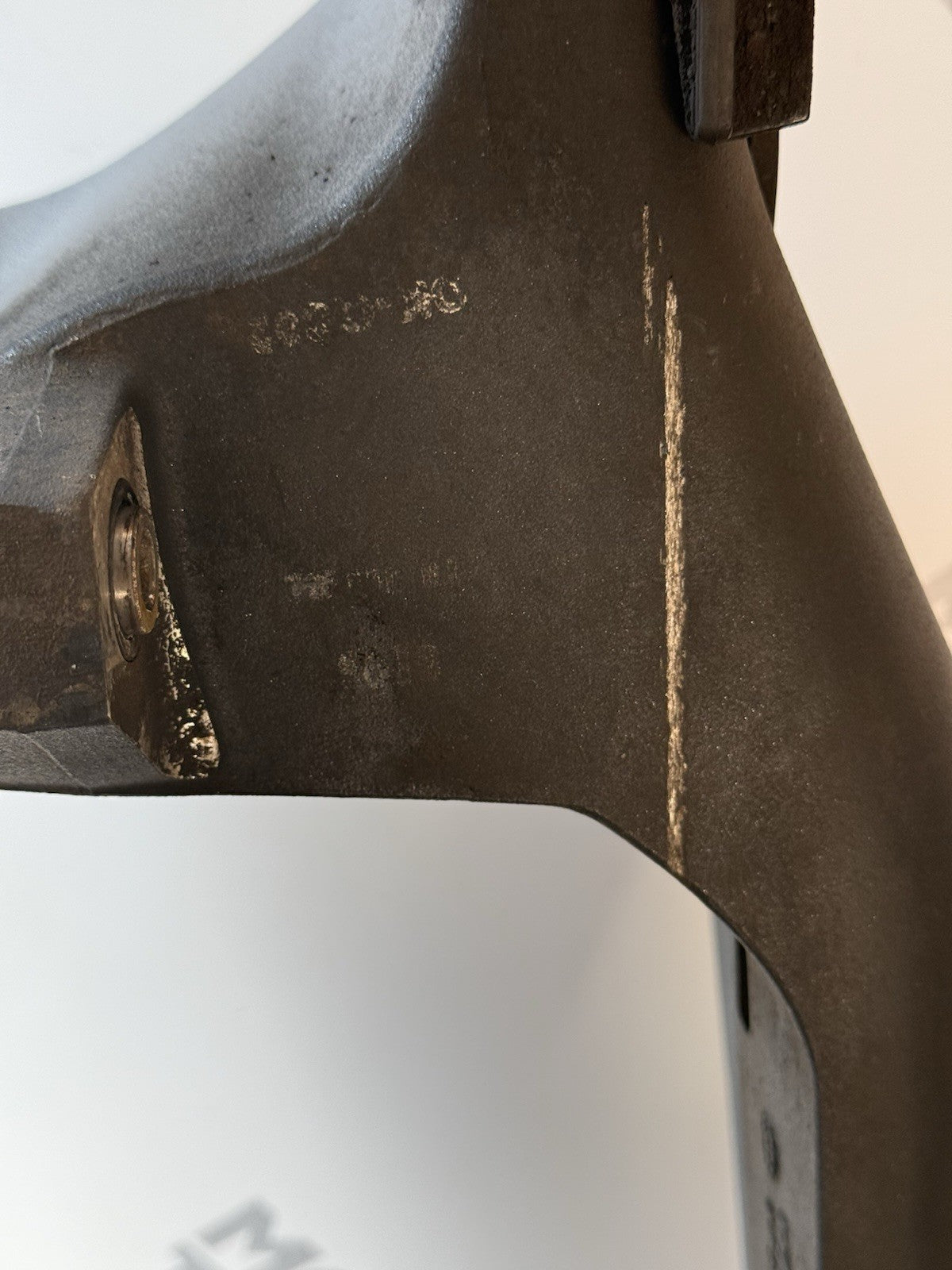 TRIUMPH STREET TRIPLE 675R SWINGING ARM SWING ARM 675R Swing Arm 2008-2011 OEM