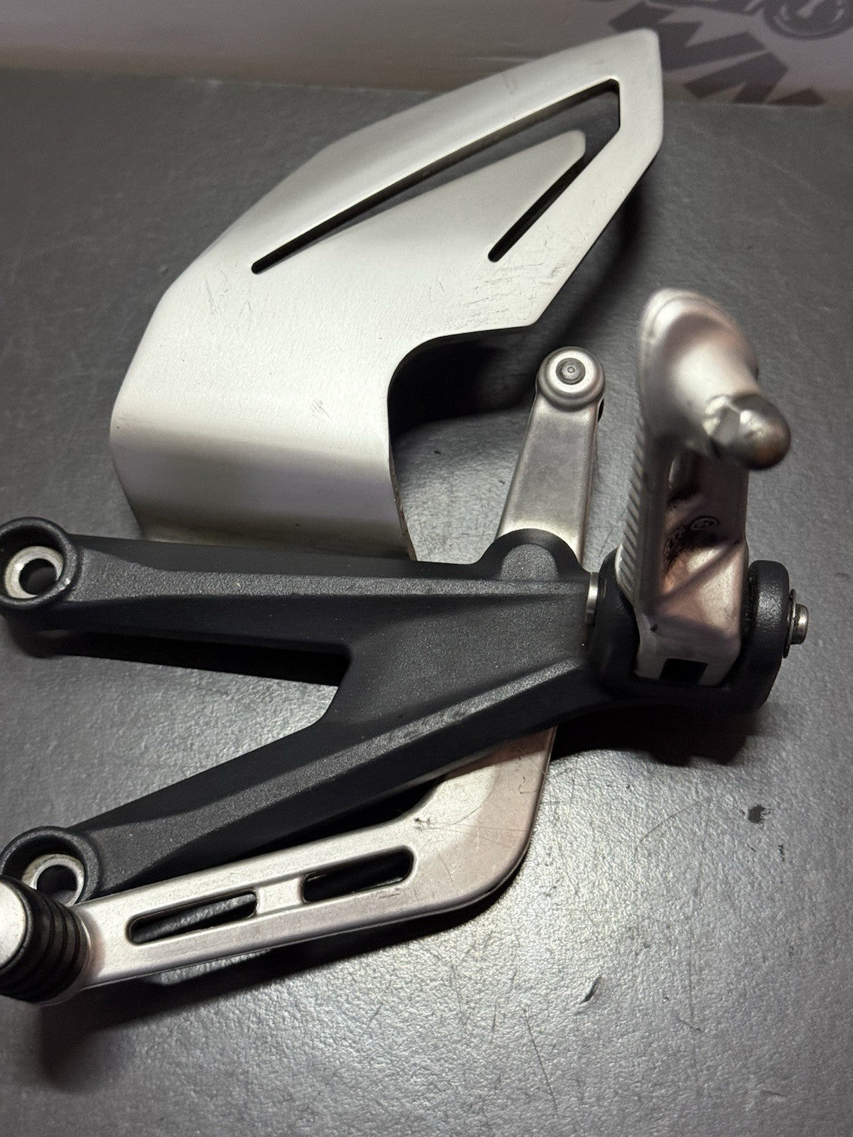 015cc7d4-a460-46bb-8358-e79dd86c910d