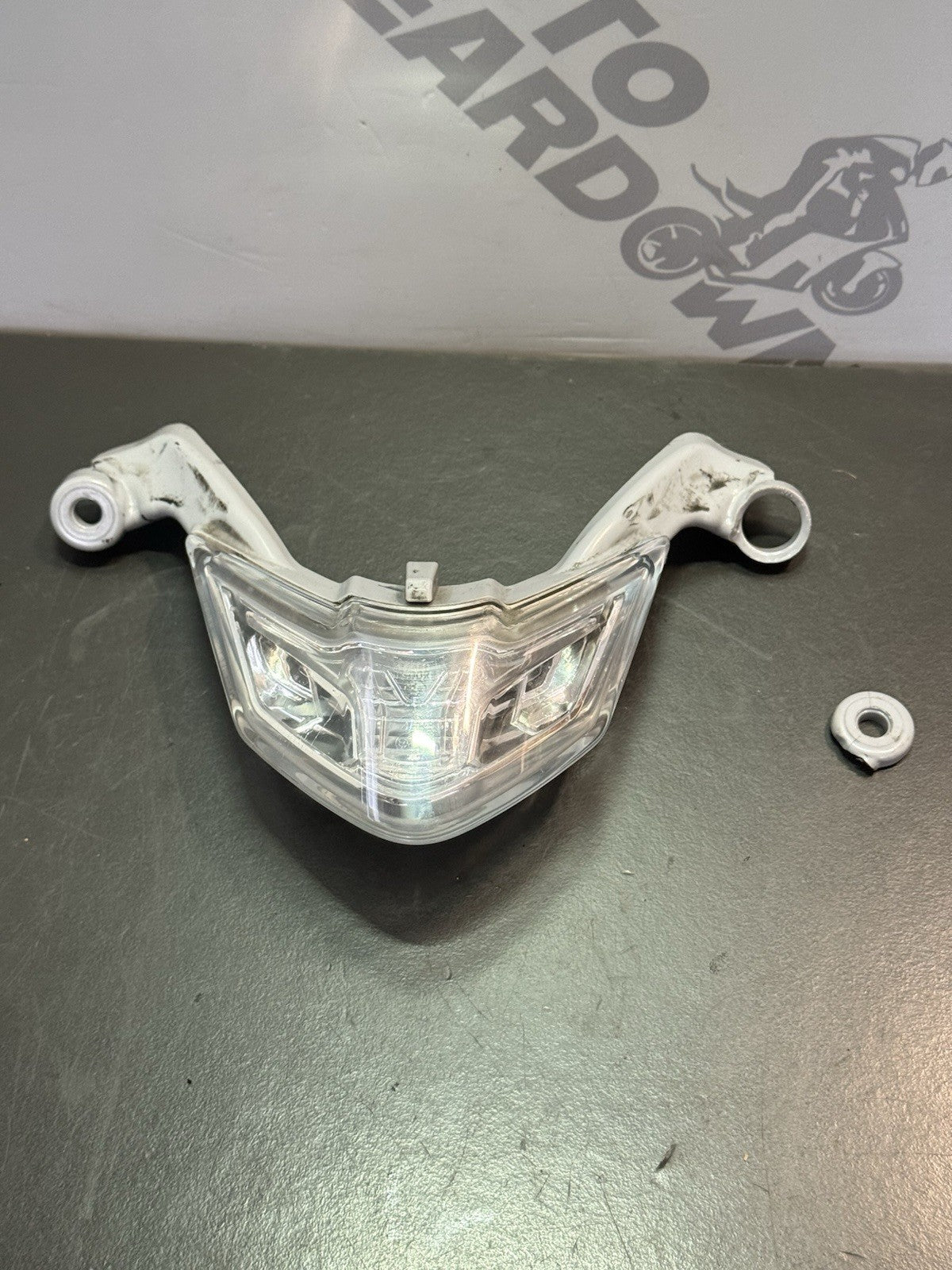 b0959655-68b4-4171-a552-2863d20eb997