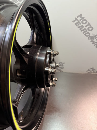 2e9963c7-0baf-40b4-888f-9749efc216b3