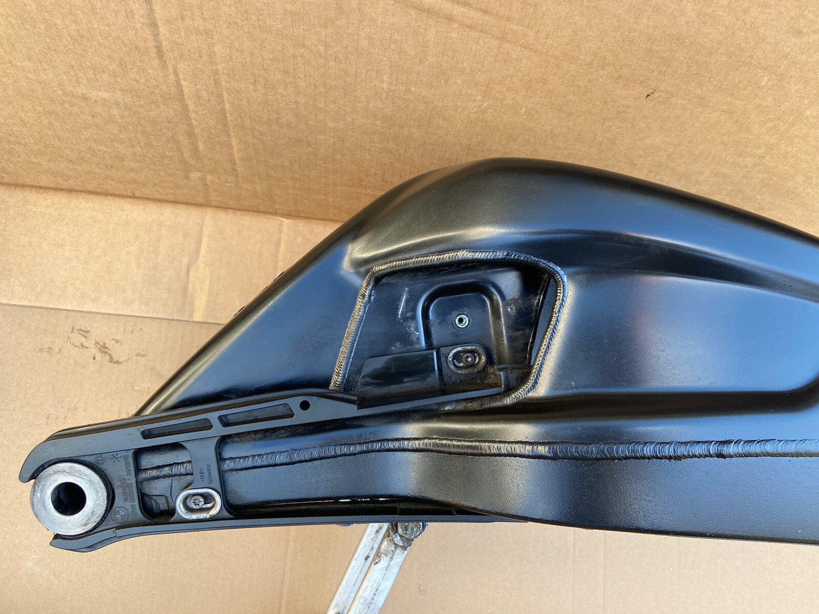 BMW S1000R 2015 15,013 miles swinging arm And Linkage Swing Arm Rear Linkage OE