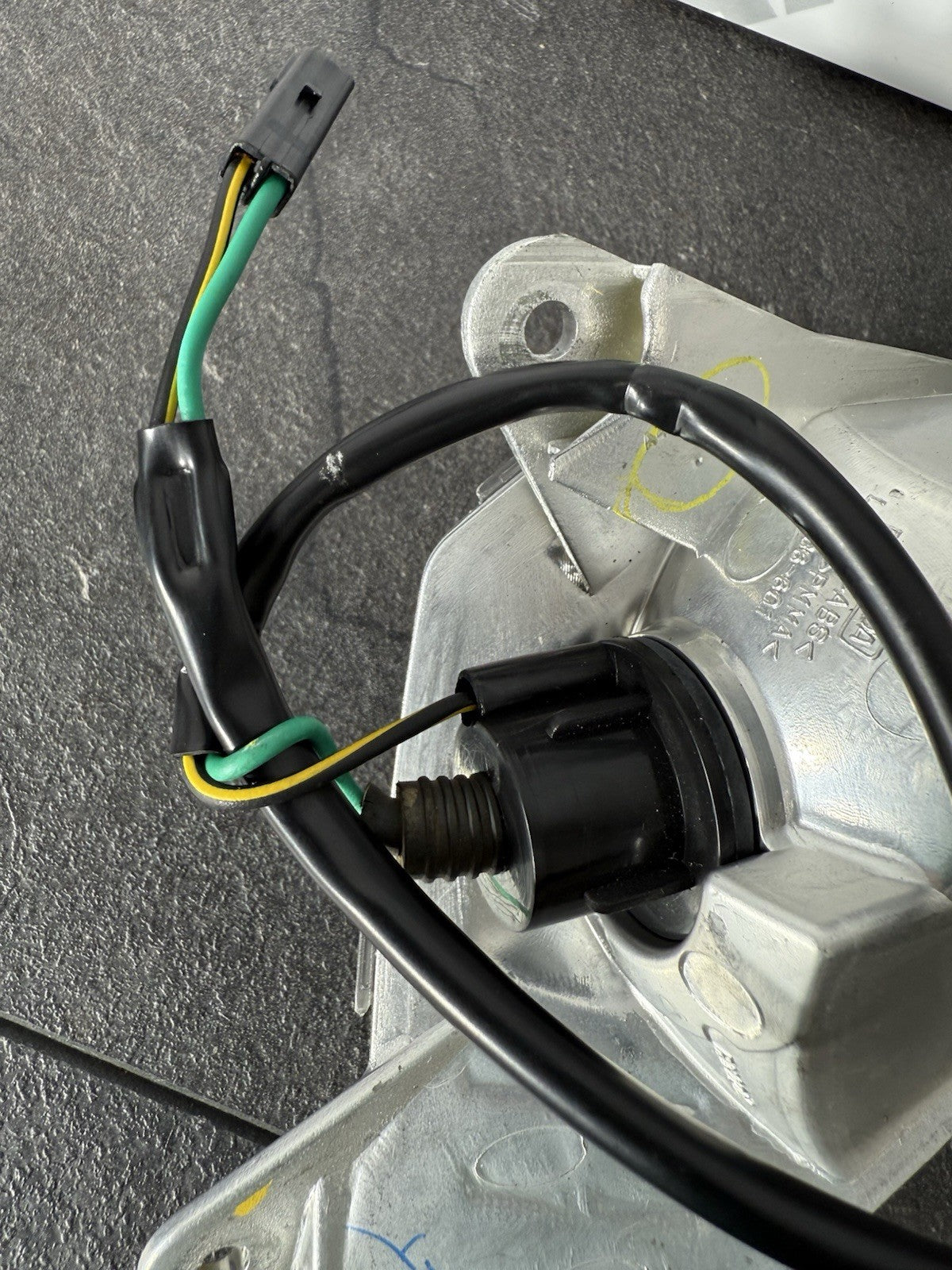 eb8862c1-c894-4e33-acb0-116de3318dba