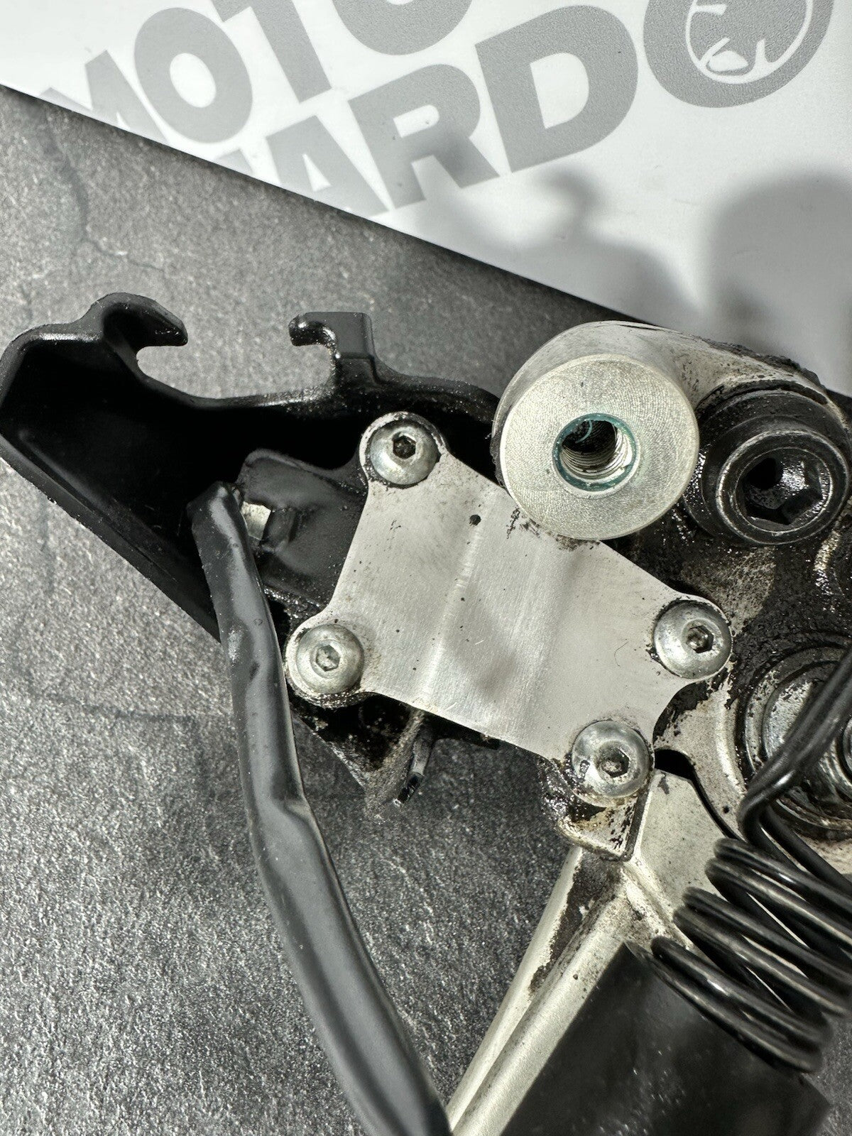 Yamaha MT10 SP 2017-2023 Stand Side Stand & Switch OEM 10595 Miles R1 2CR
