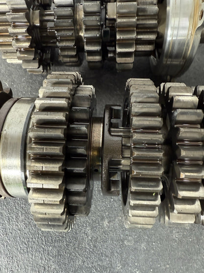 Triumph Street Triple 765 R 2017 Gearbox Gears Gear Shaft 18498m 2018-2021 OEM