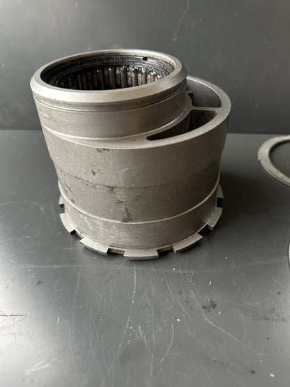 Triumph Speed Triple 1200 RR 2022 rear eccentric drive hub