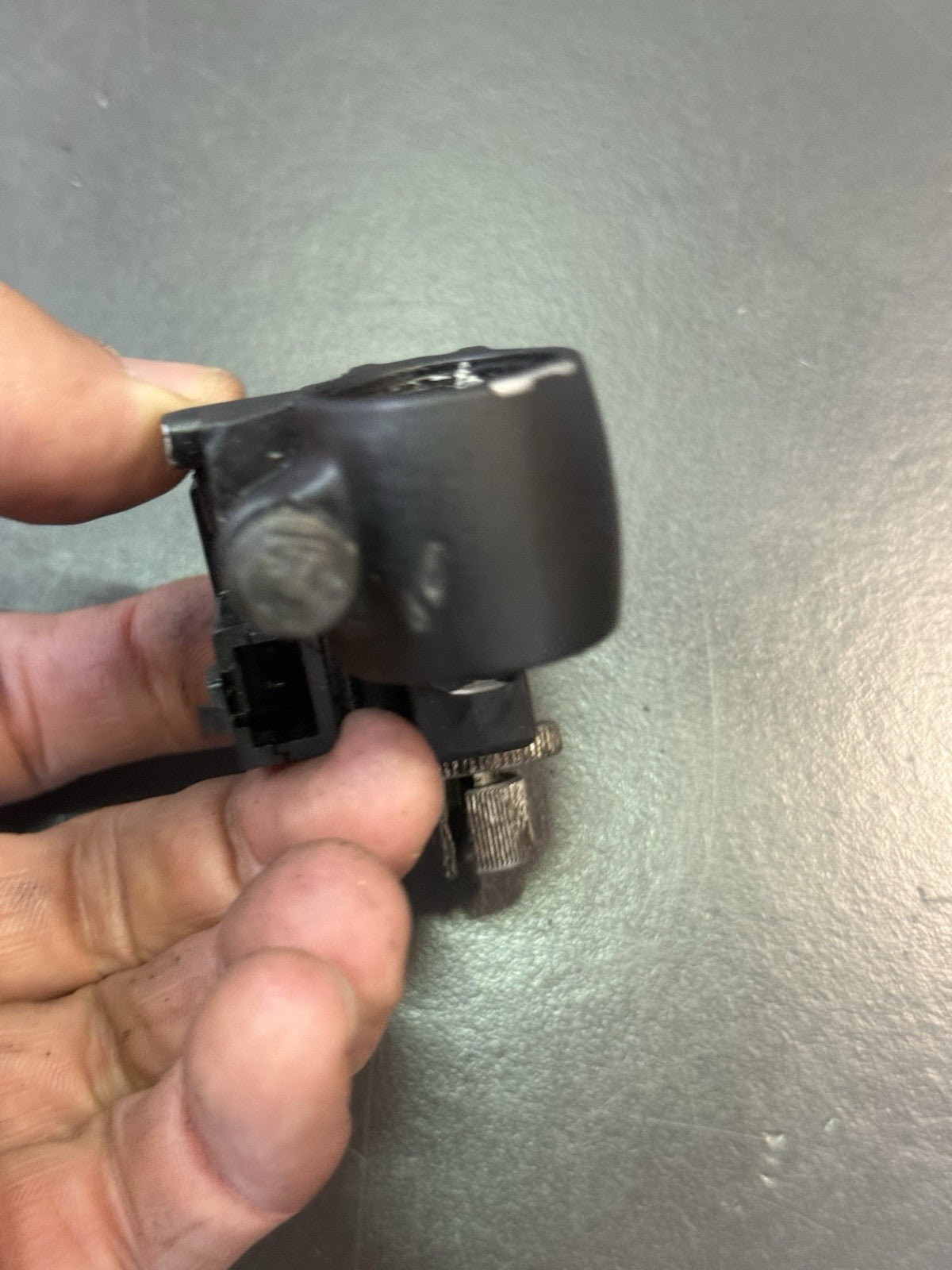 e9d4db4b-c091-4edb-bade-582fee72f1ea