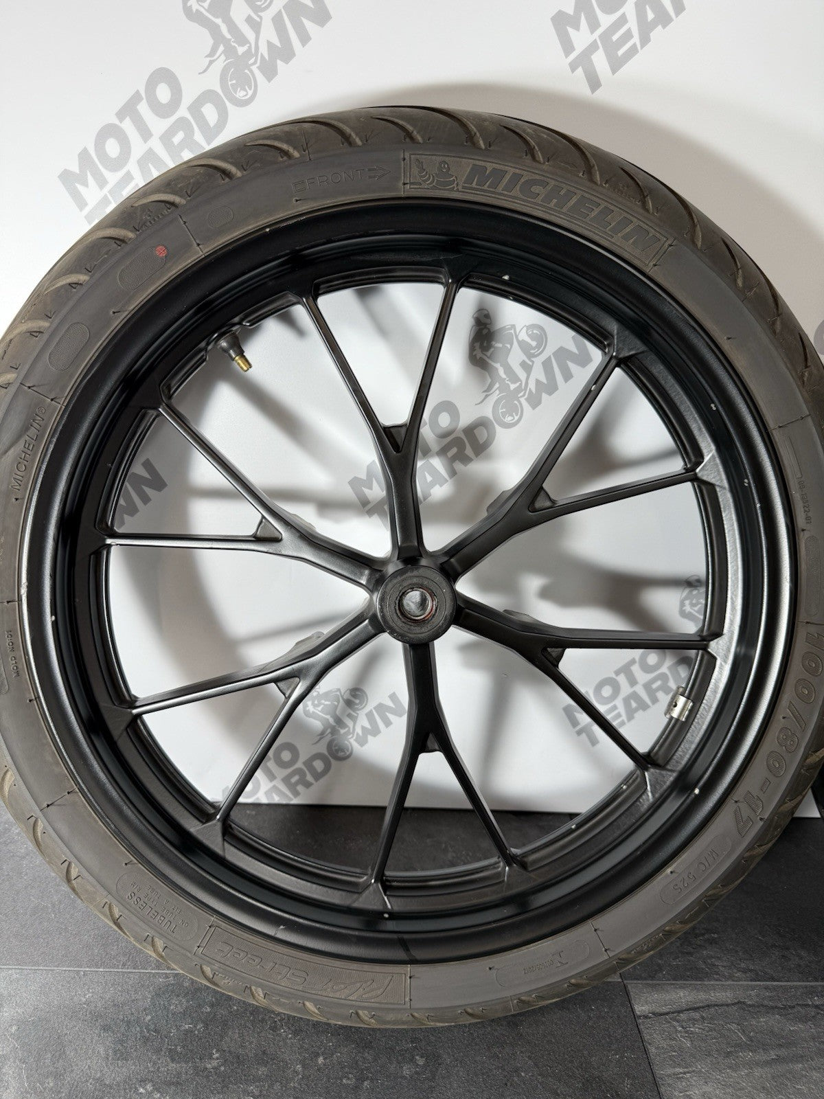 Yamaha YZF R125 R 125 2014 Front Rear Wheels Pair & Tyres 26983 Miles 2008-2018